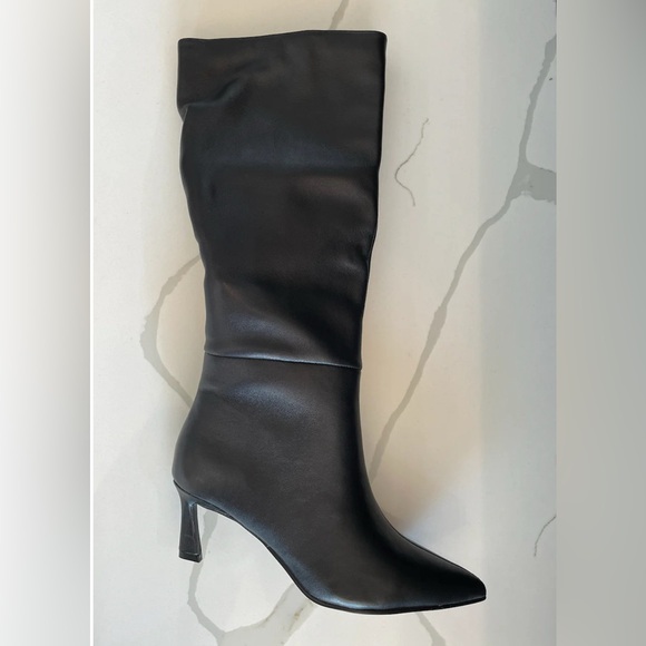 Steve Madden Lavan Pointed Toe Knee High Boot - Picture 6 of 6